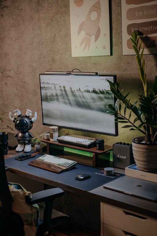 Tips for Creating a Relaxing Home Workspace